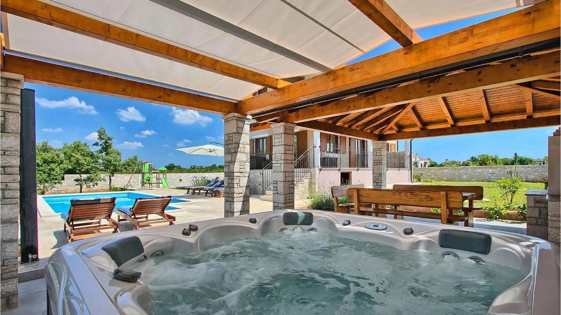 Villa Stokovci Holiday home