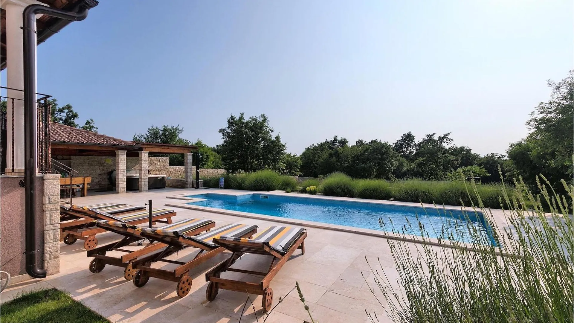 Villa Stokovci Holiday home