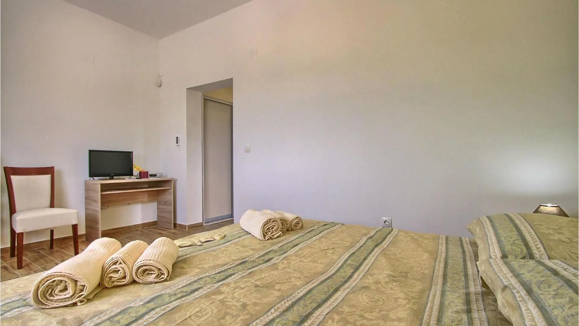 Holiday home Villa Stokovci