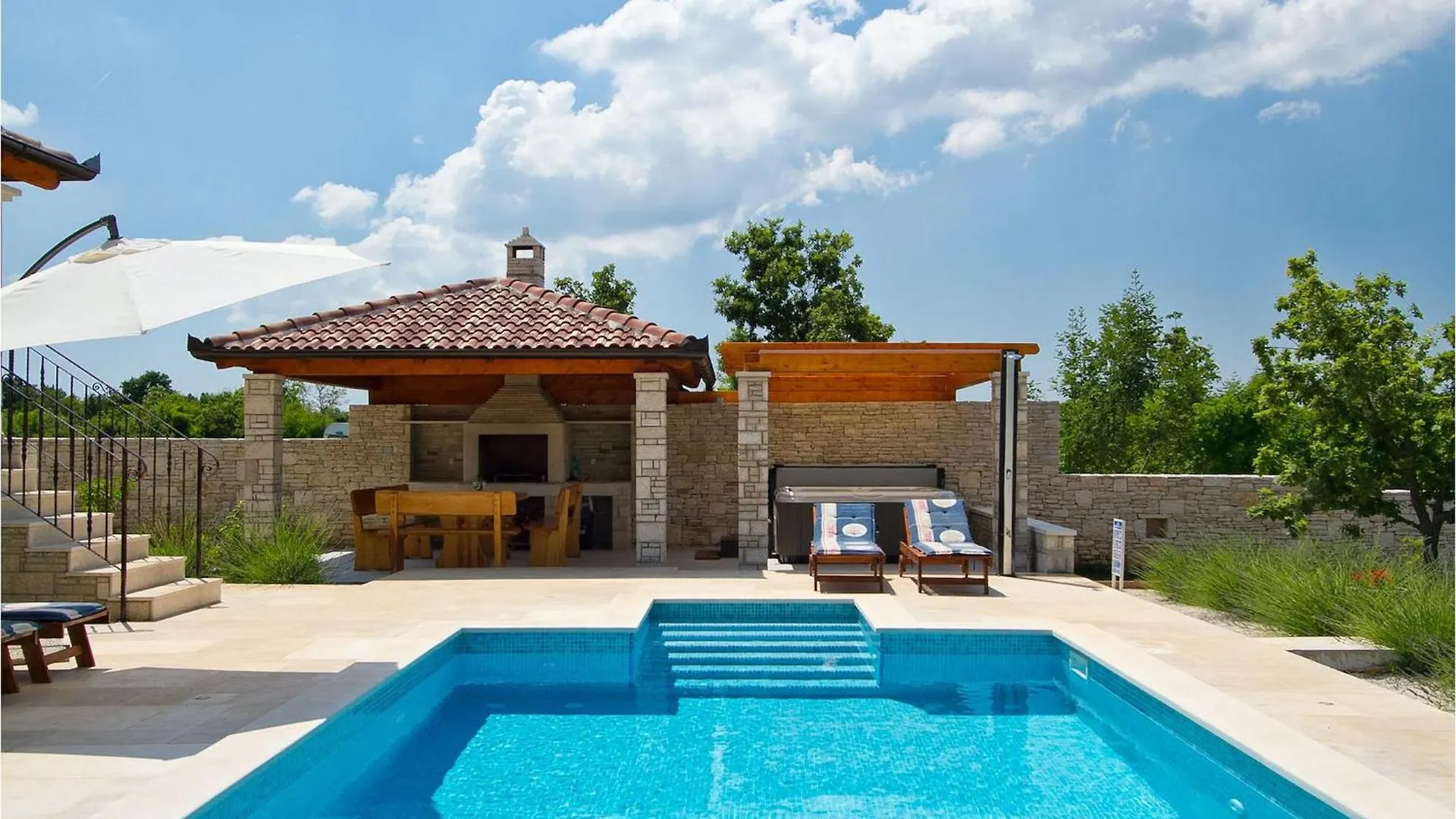 Holiday home Villa Stokovci